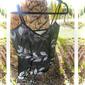 CHARLES CHANG LIMA | P | Mesh Floral Minimalist Spaghetti Strap Cami Tank Top